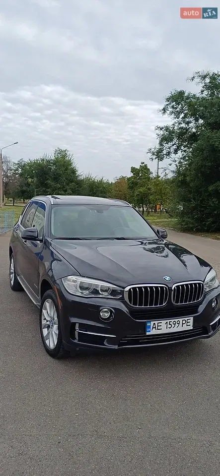 BMW X5 2015 photo 2