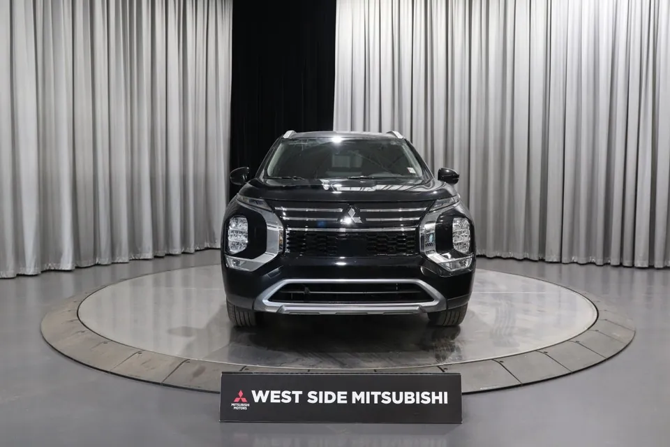 Mitsubishi Outlander 2026 photo 2