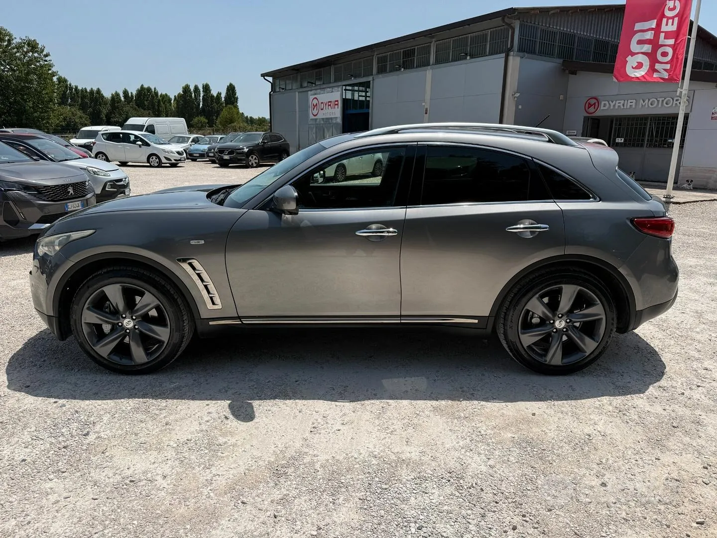 Infiniti Fx 2009 photo 5