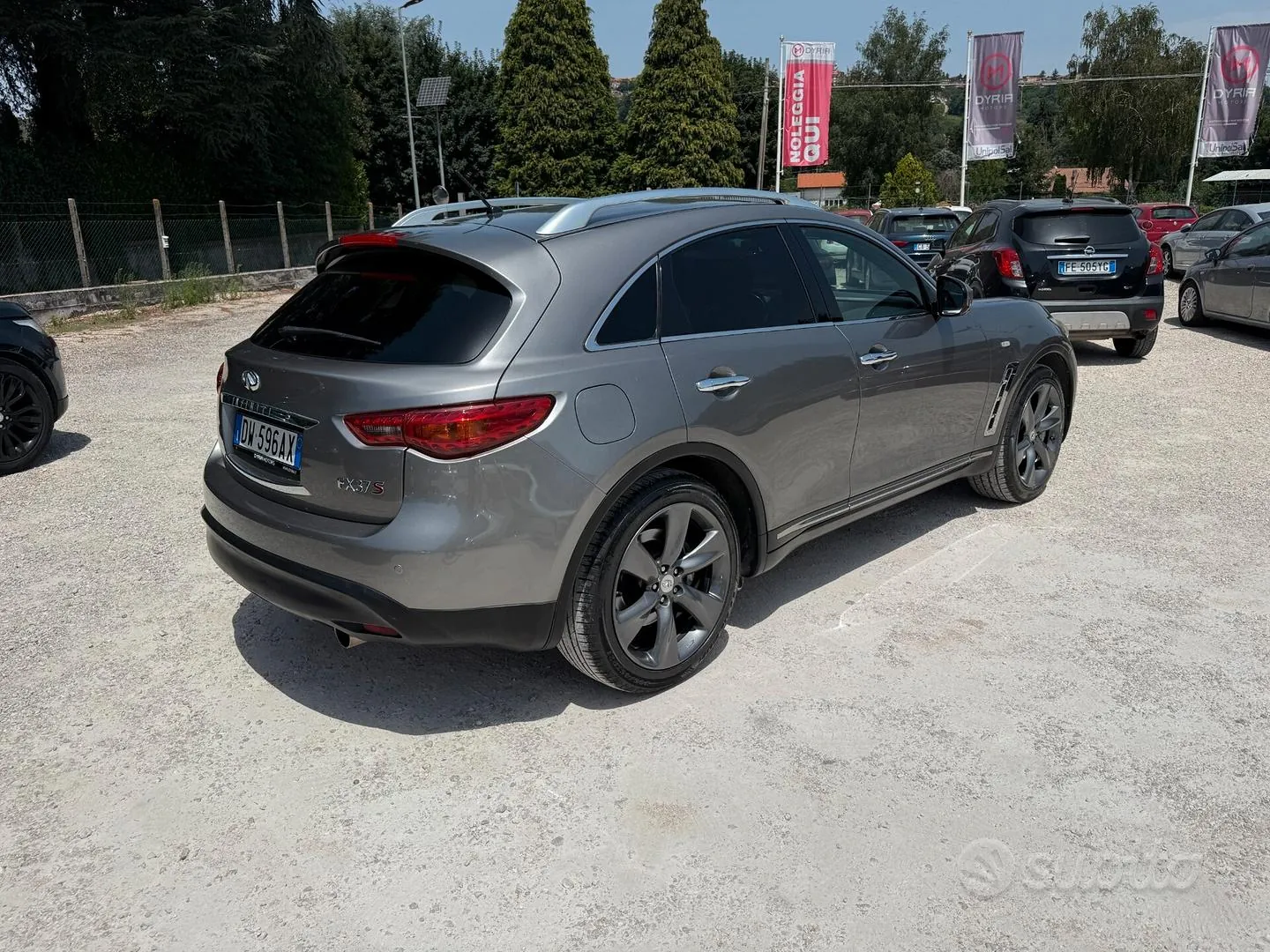 Infiniti Fx 2009 photo 3