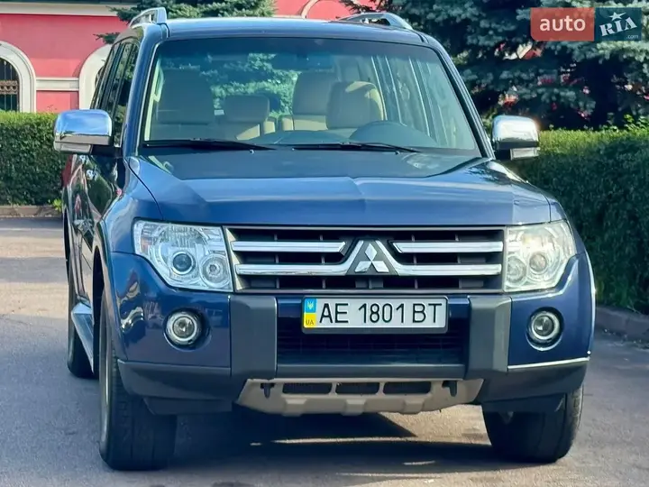 Mitsubishi Pajero 2007 photo 2