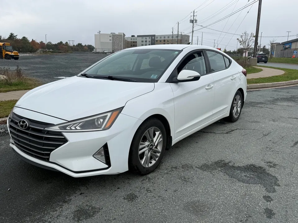 Hyundai Elantra 2020 photo 2