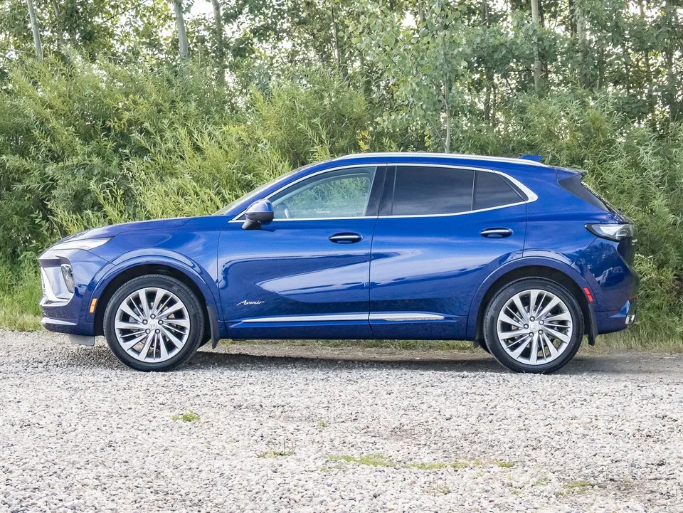 Buick Envision 2024 photo 5