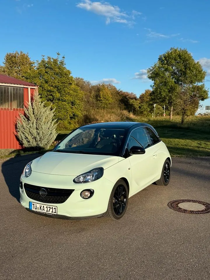 Opel Adam