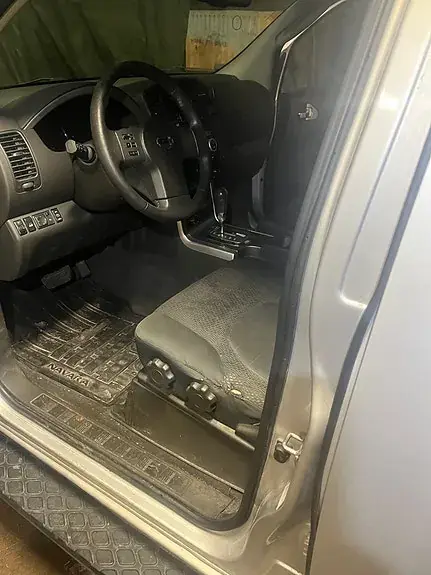 Nissan Pathfinder 2010 photo 5