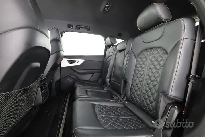 Audi Q7 2023 photo 3