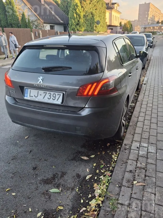 Peugeot 308 2018 photo 2