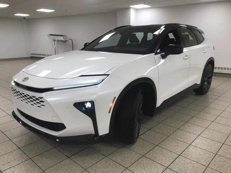 Toyota Crown Signia 2026 photo 3