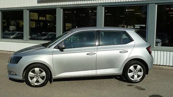 Skoda Fabia 2018 photo 4