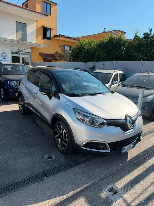 Renault Captur 2015 photo 2