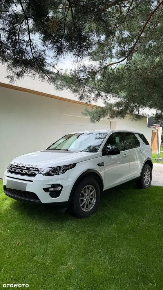 Land Rover Discovery Sport 2018 photo 4