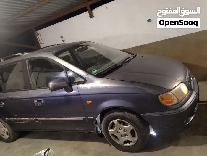 Hyundai Trajet 2000 photo 3