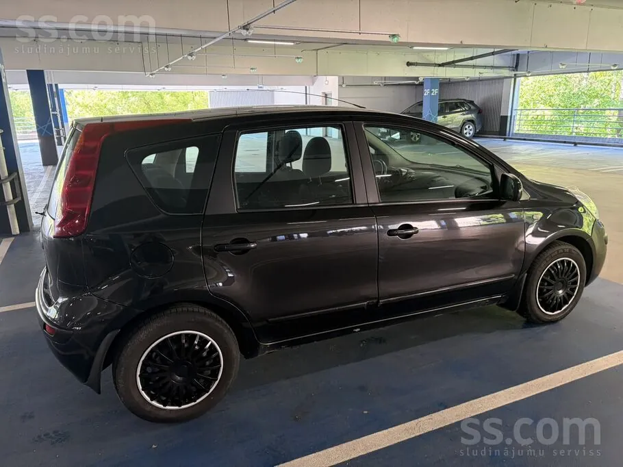 Nissan Note 2006 photo 4