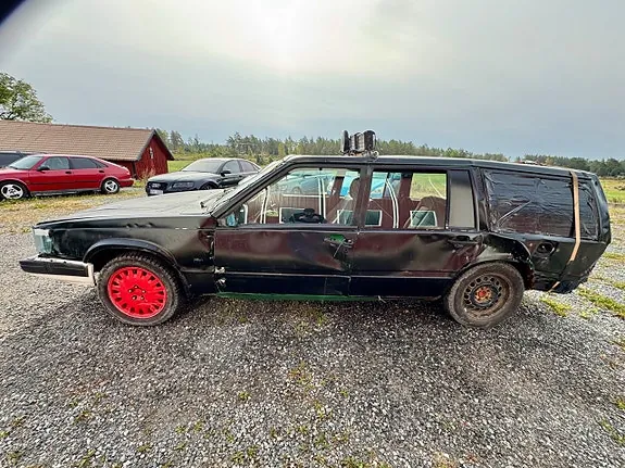 Volvo 745 1990 photo 3
