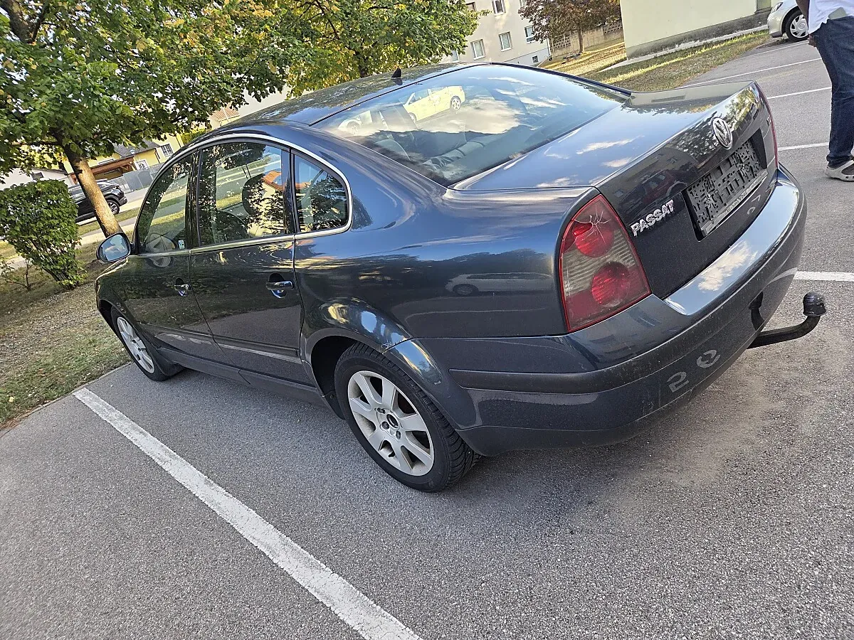 Volkswagen Passat 2005 photo 3