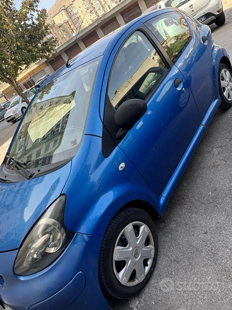 Toyota Aygo 2011 photo 4