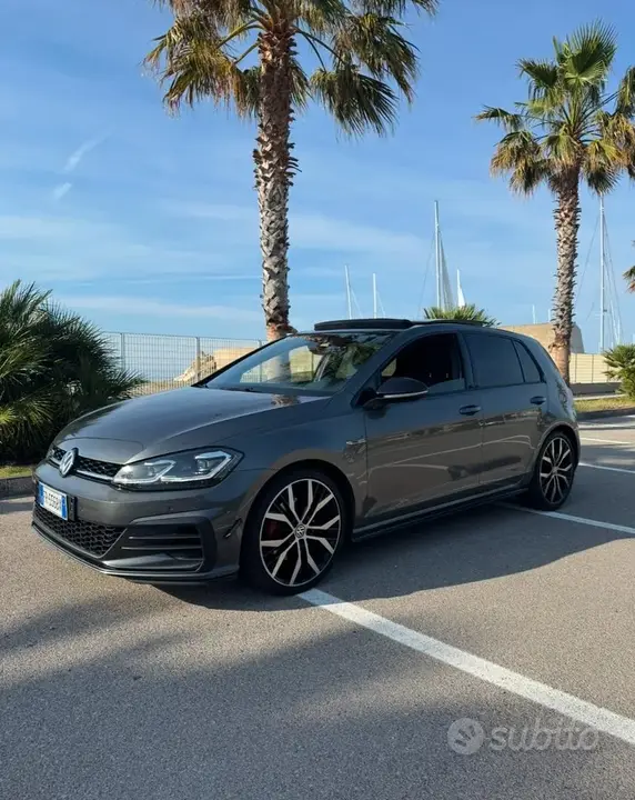 Volkswagen Golf 2018 photo 2