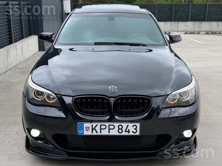 BMW 530 2004 photo 4