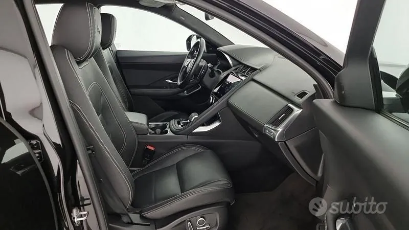 Jaguar E-Pace 2022 photo 3