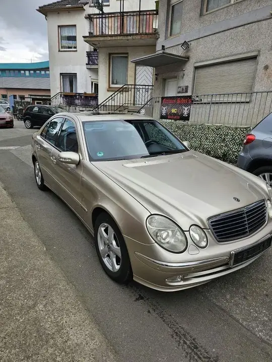 Mercedes-Benz E 200 Cdi