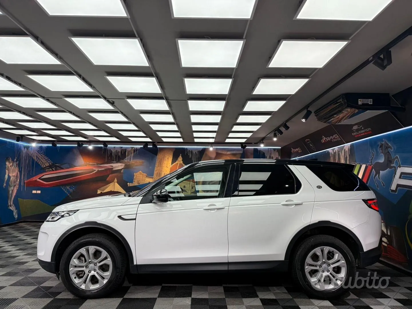 Land Rover Discovery Sport 2022 photo 4
