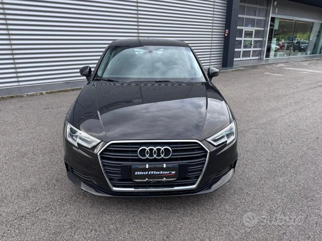 Audi A3 2016 photo 2