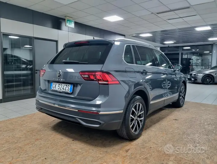 Volkswagen Tiguan 2022 photo 3
