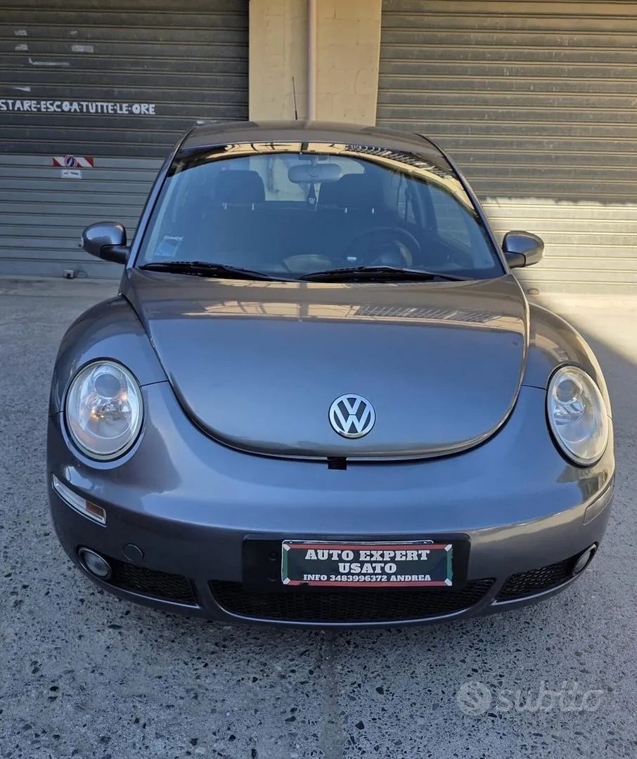 Volkswagen New Beetle 2007 photo 2