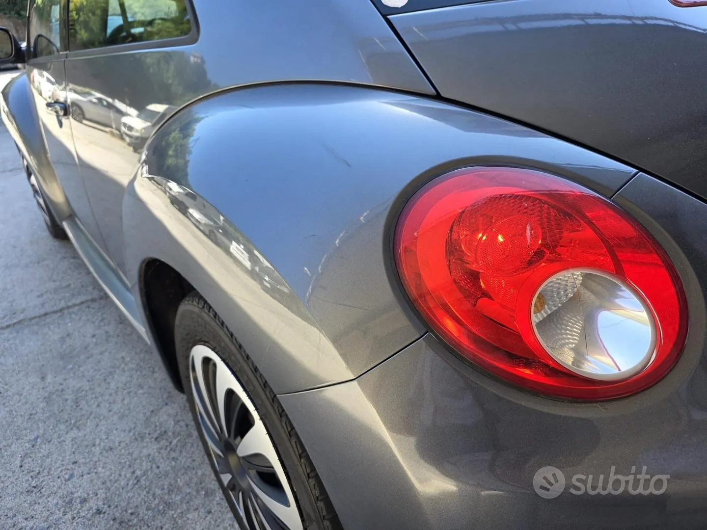 Volkswagen New Beetle 2007 photo 4