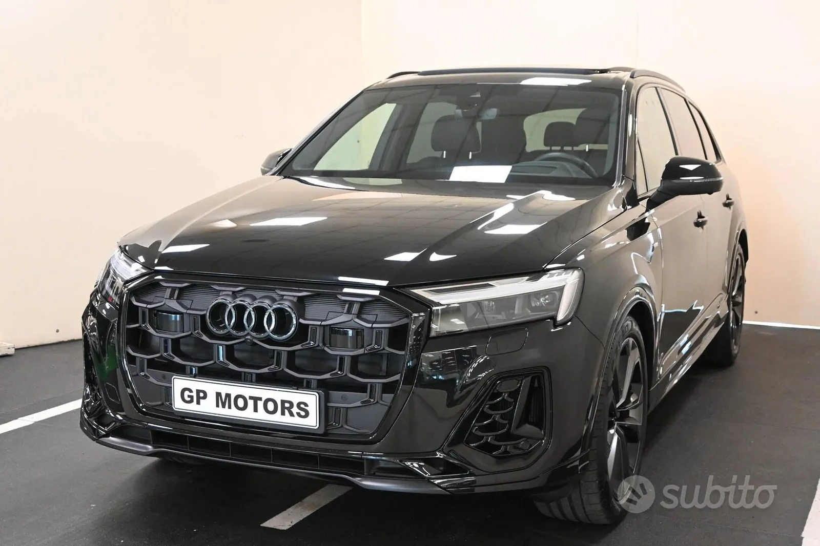 Audi Q7 2025 photo 2