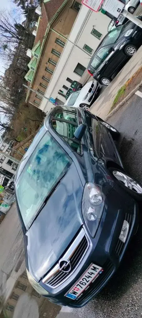 Opel Zafira 2007 photo 3