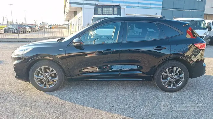 Ford Kuga 2022 photo 4