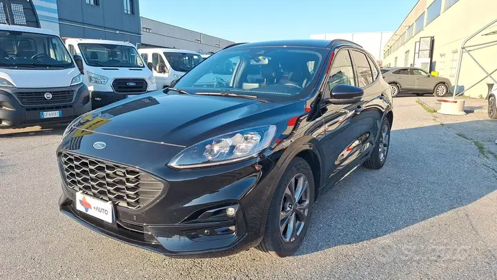 Ford Kuga 2022 photo 3