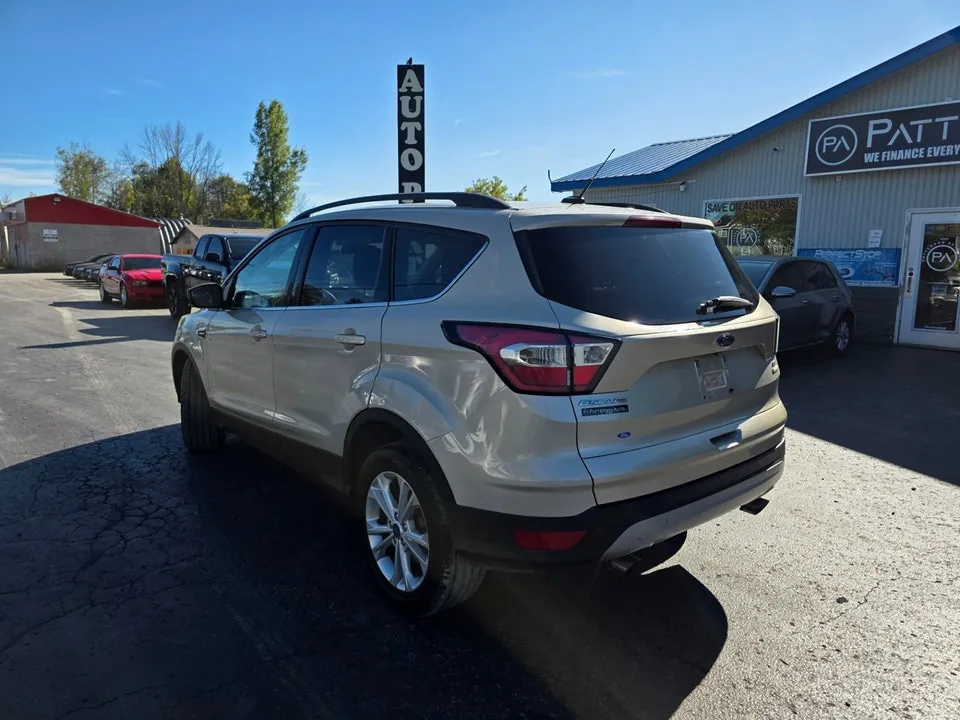 Ford Escape 2018 photo 3