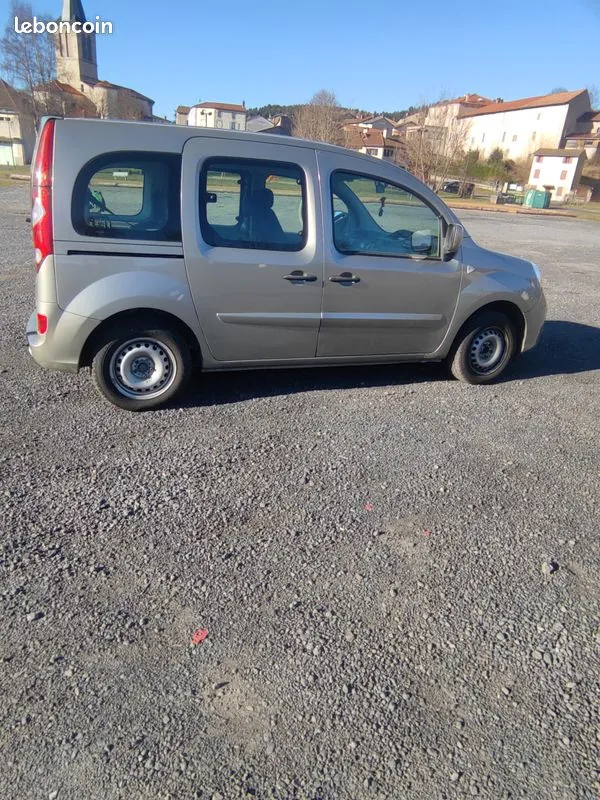 Renault Kangoo 2009 photo 2
