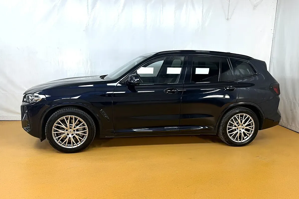 BMW Ix3 2023 photo 3
