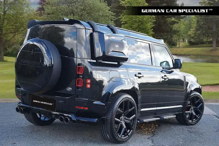 Land Rover Defender 110 2022 photo 2