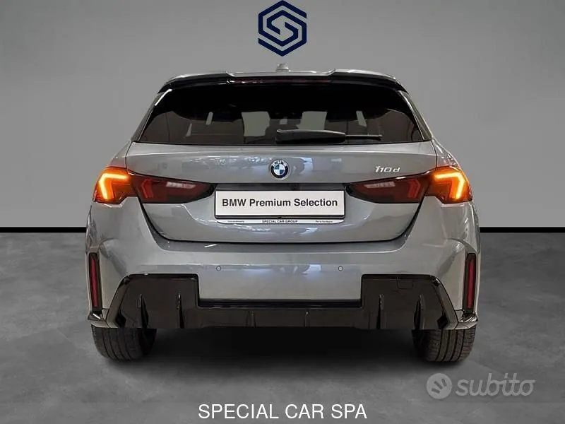 BMW 1 Series 2025 photo 4