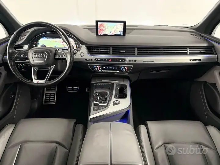 Audi Q7 2016 photo 5