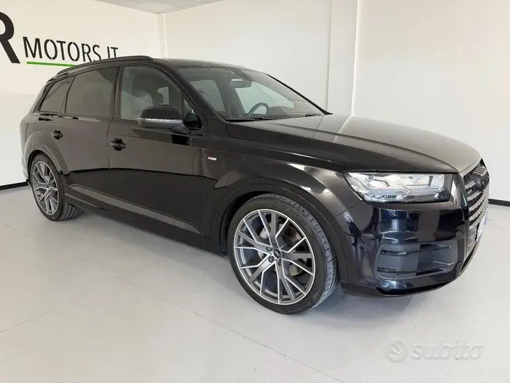 Audi Q7 2016 photo 3