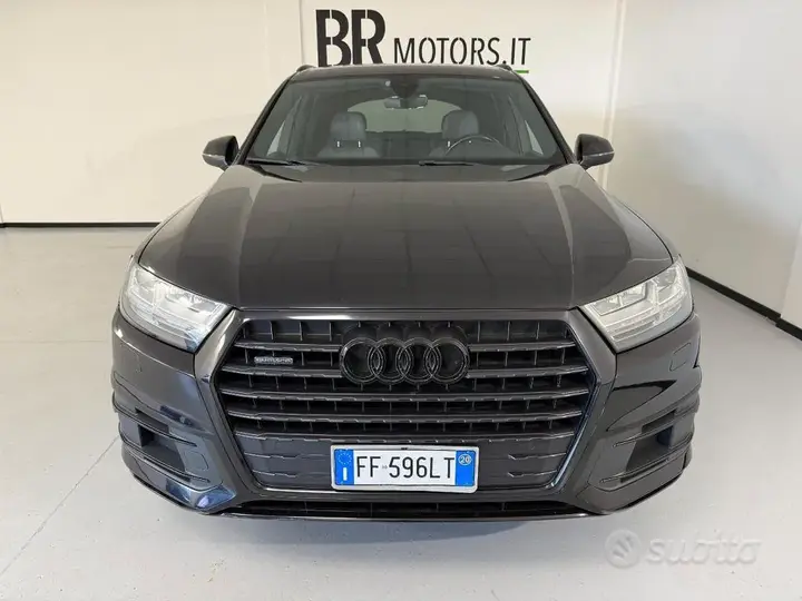 Audi Q7 2016 photo 2