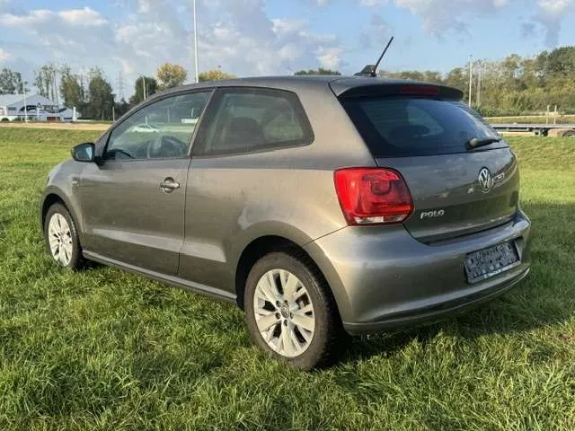 Volkswagen Polo 2013 photo 3