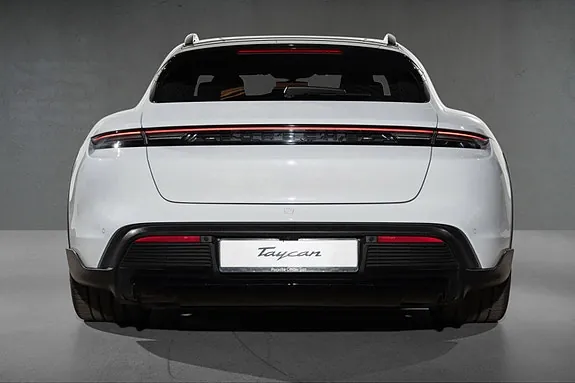 Porsche Taycan 2022 photo 5