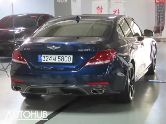 Genesis G70 photo 3