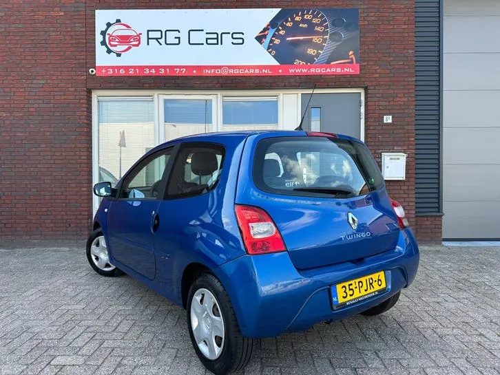 Renault Twingo 2011 photo 2