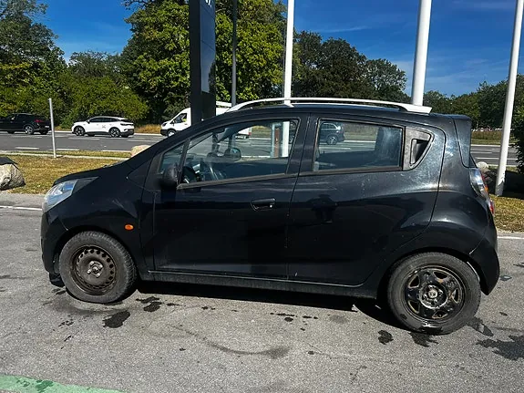 Chevrolet Spark 2010 photo 4