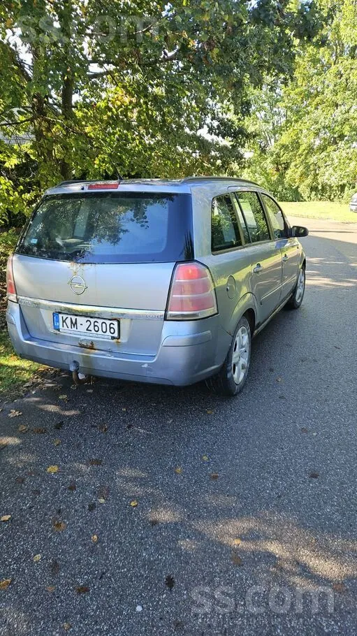 Opel Zafira 2007 photo 3