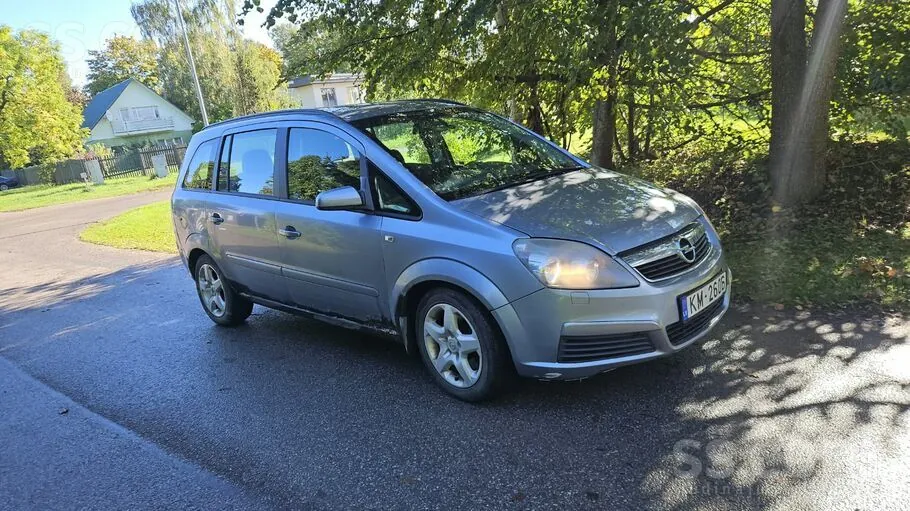 Opel Zafira 2007 photo 2