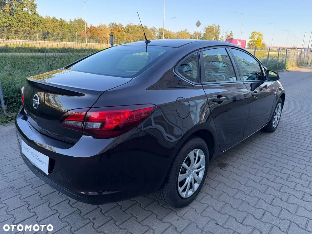Opel Astra 2014 photo 5