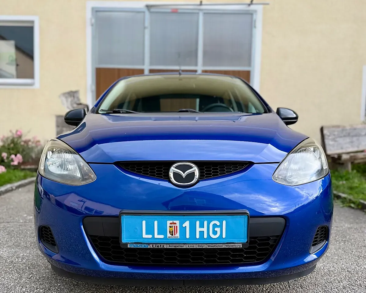 Mazda Mazda2